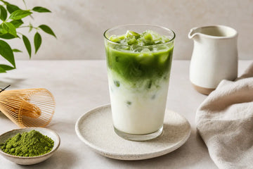 Matcha tea elkészítése: jeges latte recept nyárra